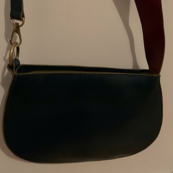 Vintage Armani Exchange AX, leather shoulder bag - Picture 3 of 8